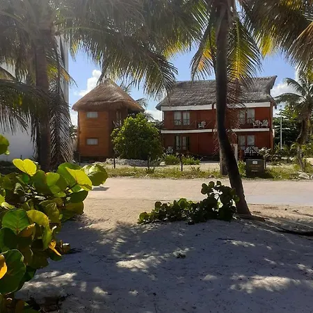 Palmeras De Mahahual Cabanas Exterior photo