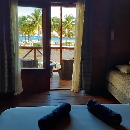 Palmeras De Mahahual Cabanas Exterior photo